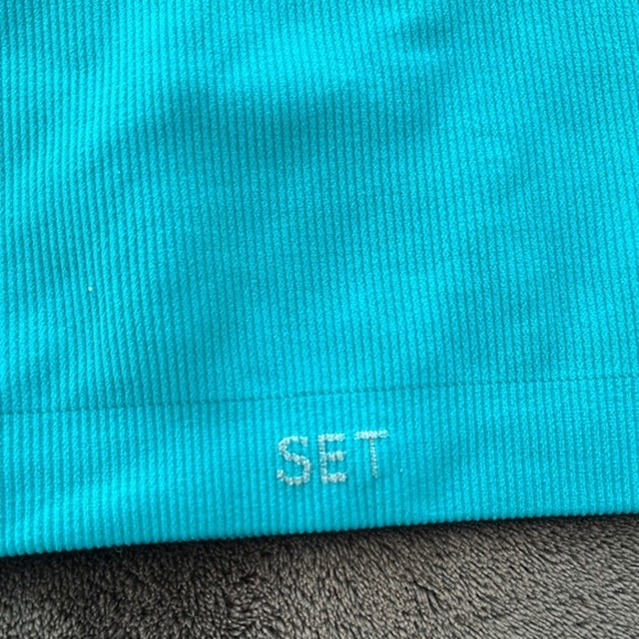 SetActive Box Cut Ribbed Bra - Teal - Size Large - Picture 3 of 7